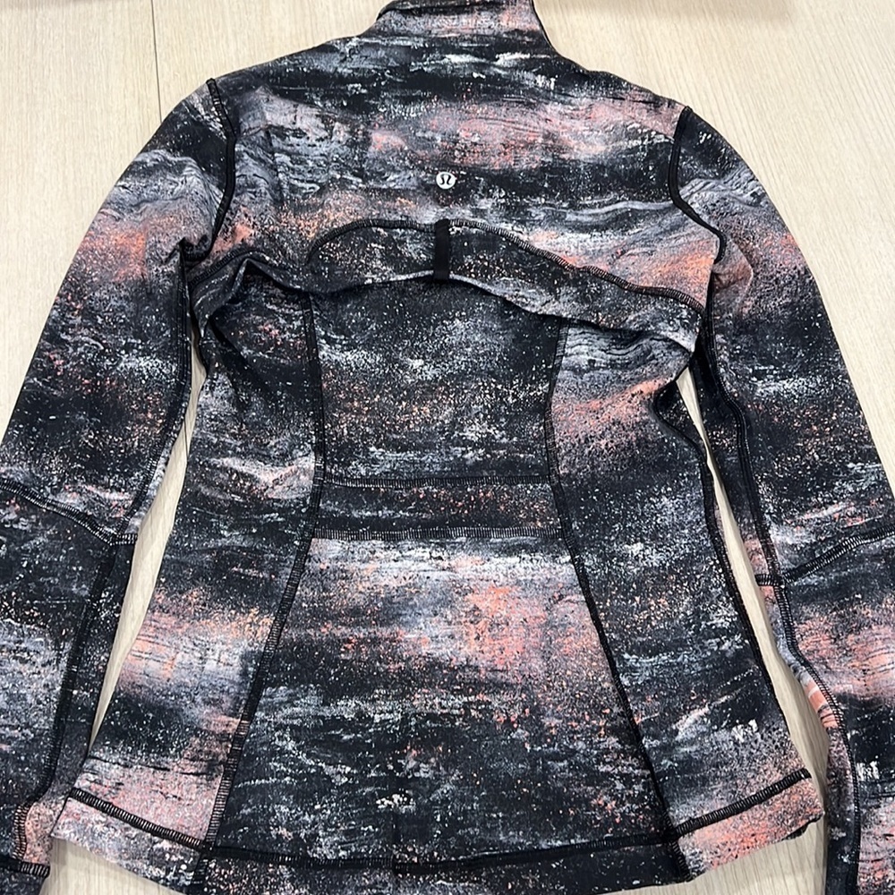 Lululemon define jacket - Picture 3 of 3